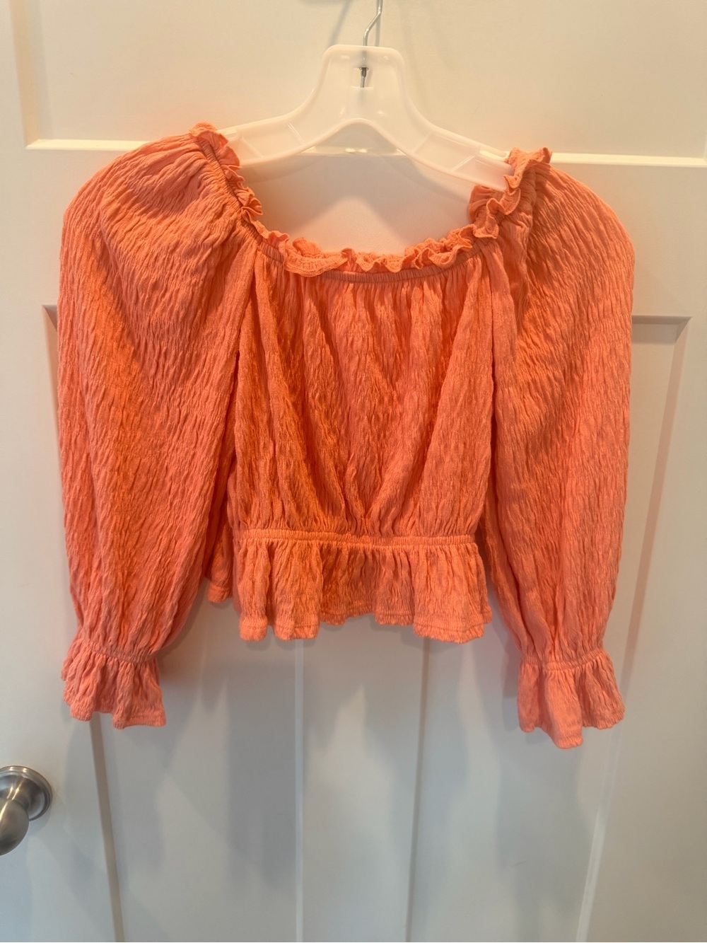 Gap Kids Girls M 8-9 Coral Crinkle Puff Sleeve Peplum Top